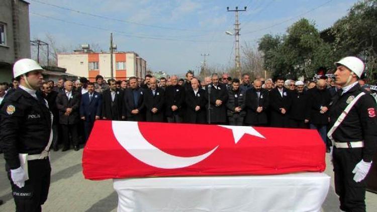 Kalp krizi sonucu vefat eden vali yardımcısı toprağa verildi