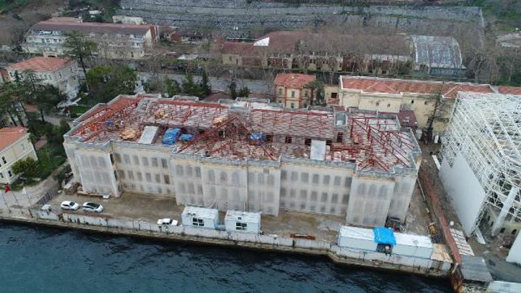 5 yıldır restorasyonu tamamlanamayan Galatasaray Üniversitesinin tarihi binası havadan görüntülendi