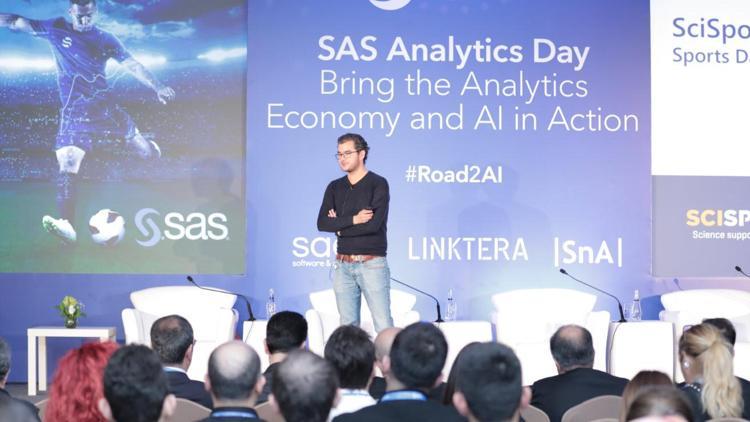 SAS, dünyanın ilk cyborg sanatçısını Analytics Day’de ağırladı