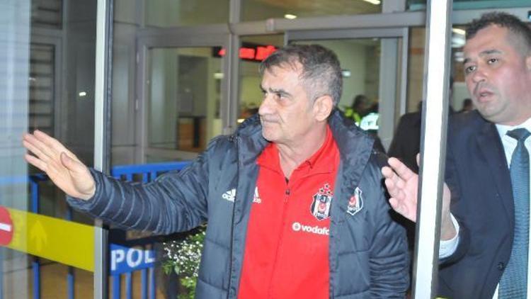Beşiktaş kafilesi Konyada coşkuyla karşılandı
