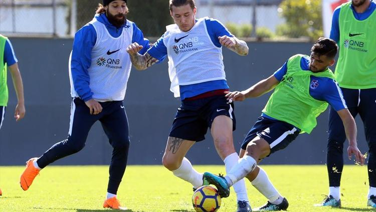 Trabzonsporda Medipol Başakşehir maçı hazırlıkları sürüyor