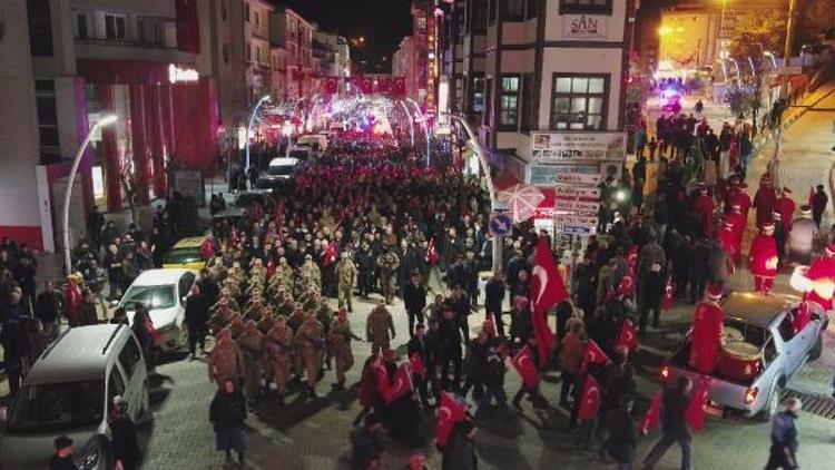 Gümüşhane’de kurtuluş ve şehitlere saygı yürüyüşü