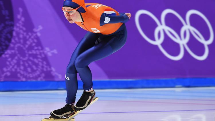 Kadınlar 5 bin metre sürat pateninde Hollandalı Visser altın madalya kazandı