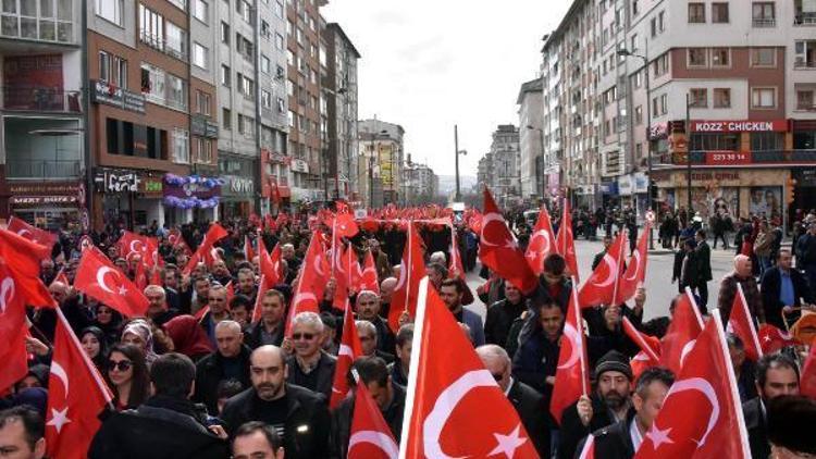 Sivasta 10 bin kişi, Zeytin Dalı Harekâtına destek için yürüdü