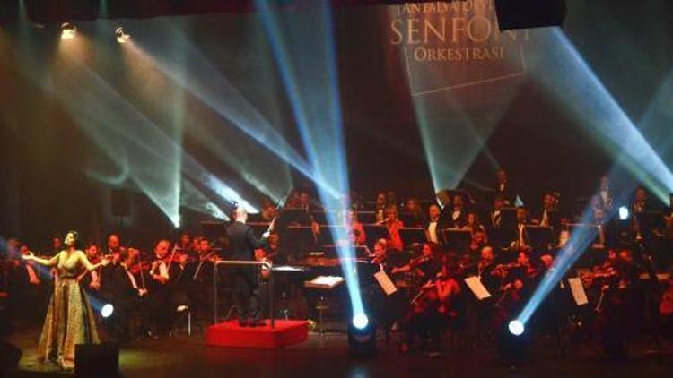 Senfoniden renkli konser