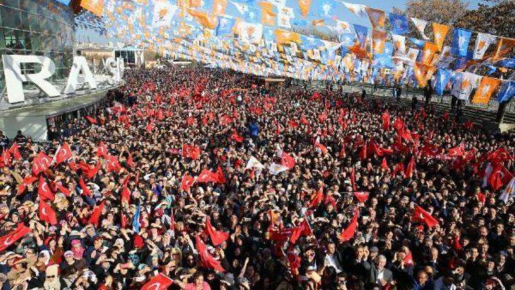 Cumhurbaşkanı Erdoğan :  Şimdi 780 bin kilometrekareyi ilmek ilmek dokuyoruz, dokuyacağız