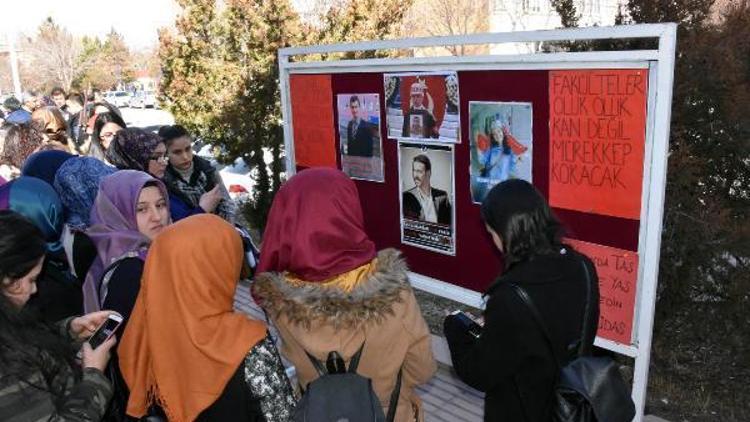 CÜde şehitler konulu resim sergisi açıldı