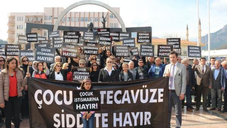 Kemerde çocuk istismarı ve kadına şiddet protesto edildi