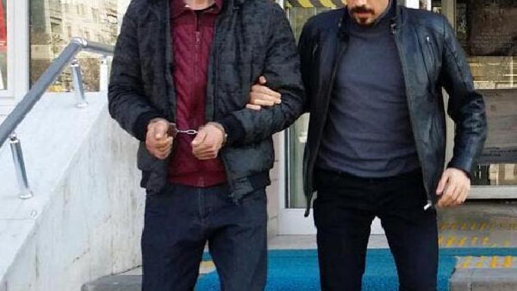 İstanbuldan getirdiği esrarı Kırıkkalede satarken yakalandı