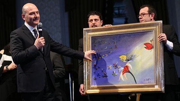 Süleyman Soylu’nun yaptığı resim 500 bin liraya satıldı
