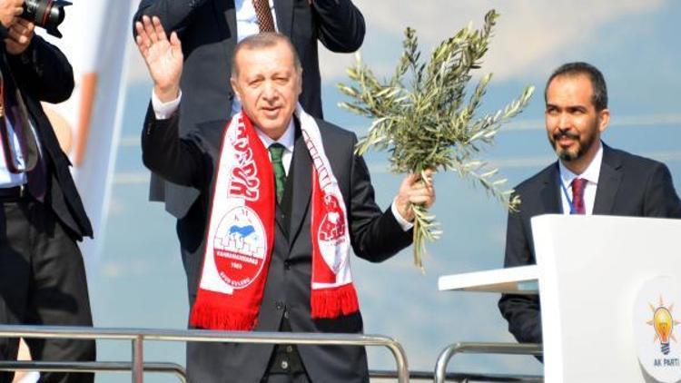 Erdoğan: Bizim kanımızda sivilleri vurmak yok ama sizin kanınızda var