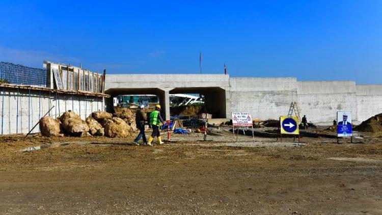 Mersin’de trafiği rahatlatacak projenin Yüzde 70’i tamamlandı