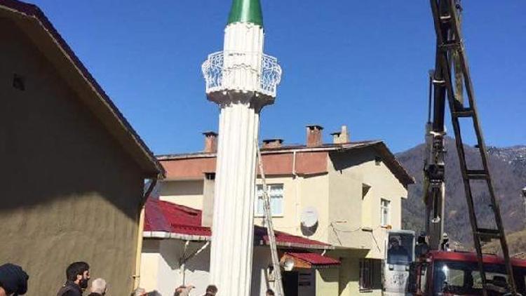 Rizede minaresiz camiye pratik çözüm