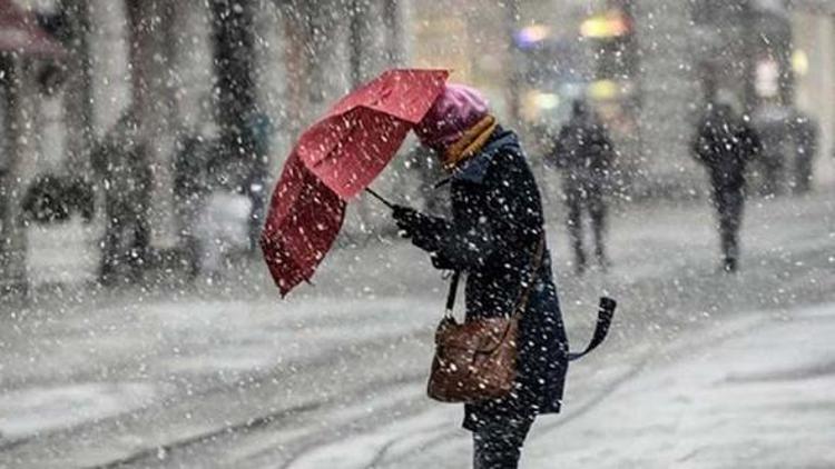 Hava durumu bugün nasıl olacak İstanbula kar ne zaman yağacak