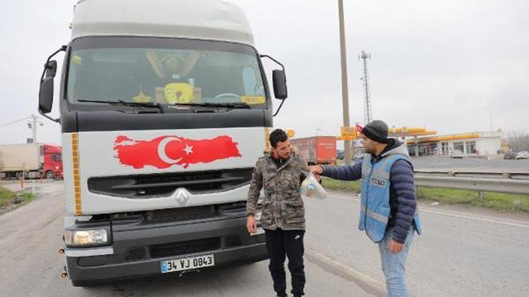 Kapıkulede 20 kilometrelik TIR kuyruğu