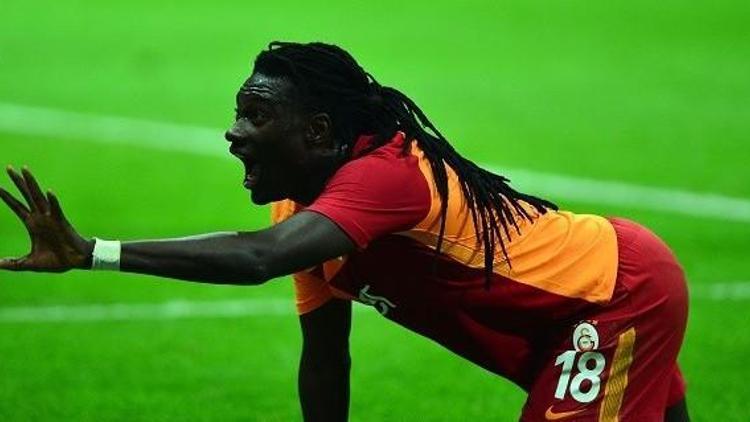 Herkes onu konuşuyor Gomis ile Messi...