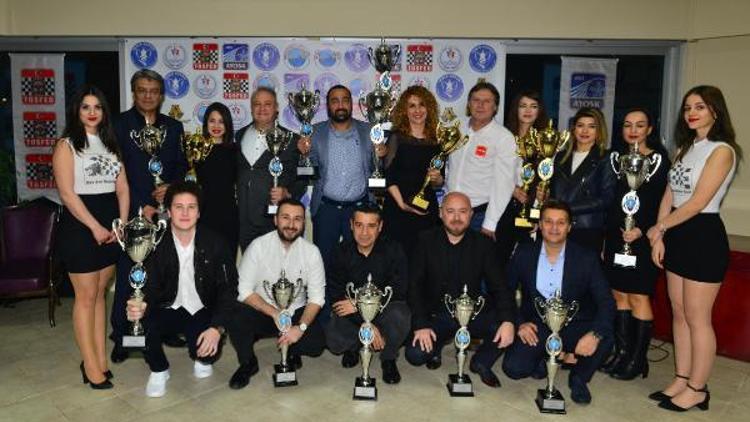 İzmir Kupasında ödüller verildi