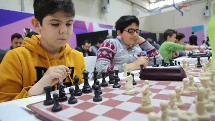 Gaziemir’de satranç heyecanı