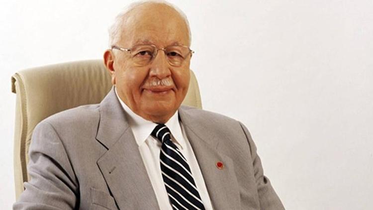 Necmettin Erbakan ölüm yıl dönümünde unutulmadı - Necmettin Erbakanın hayatı