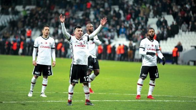 Gary Medel: Ölümüne oynar, tekmeye kafa atarım