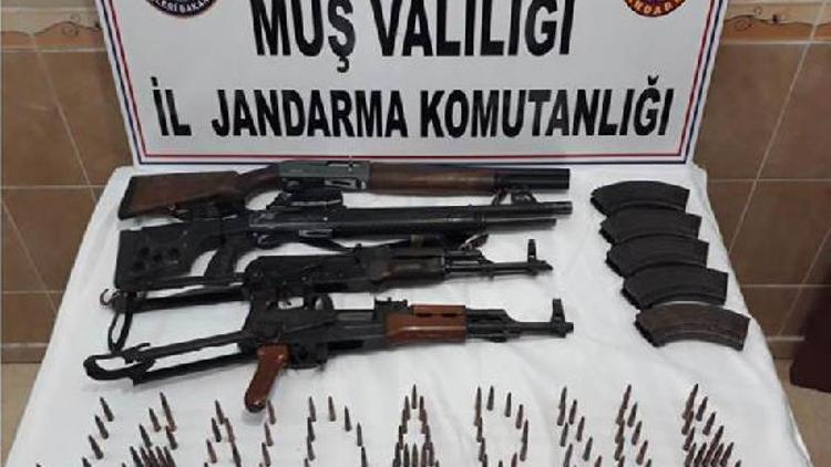 Muşta PKK/KCK operasyonu: 4 gözaltı