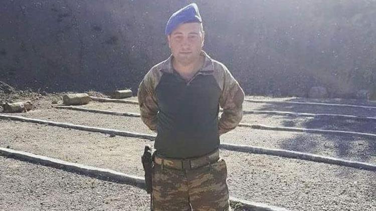 Şehit Jandarma Uzman Çavuş Arif Demirelin sosyal medyadaki paylaşımı yürek burktu