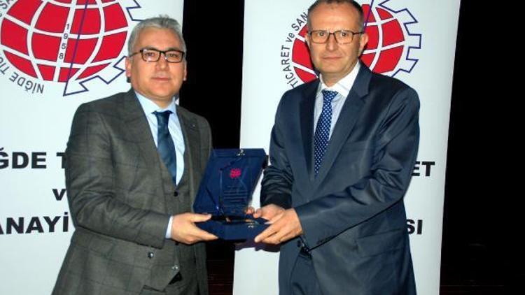 İş fikri proje yarışmasının ödül töreni gerçekleştirildi