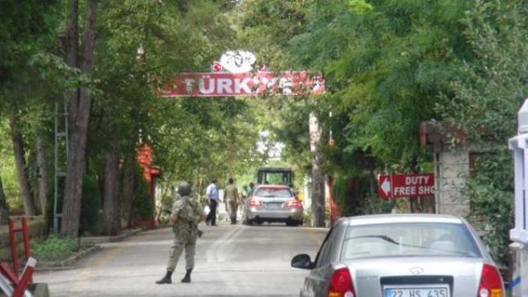 Yunan ordusu açıkladı: Meriçte 2 Yunan asker yakalandı