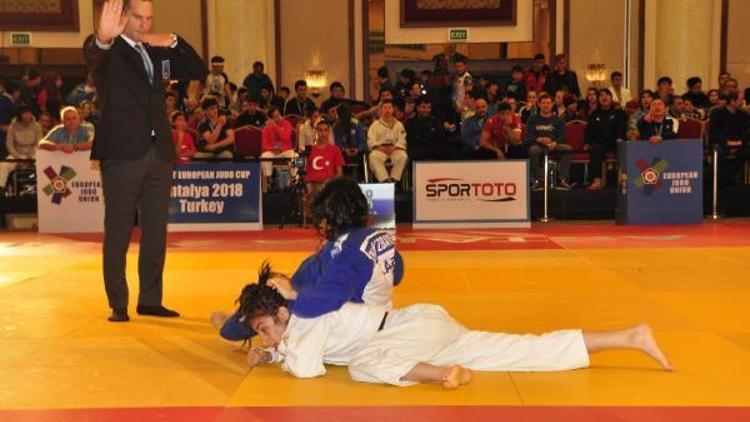 Nazım Canca Avrupa Ümitler Judo Kupası başladı
