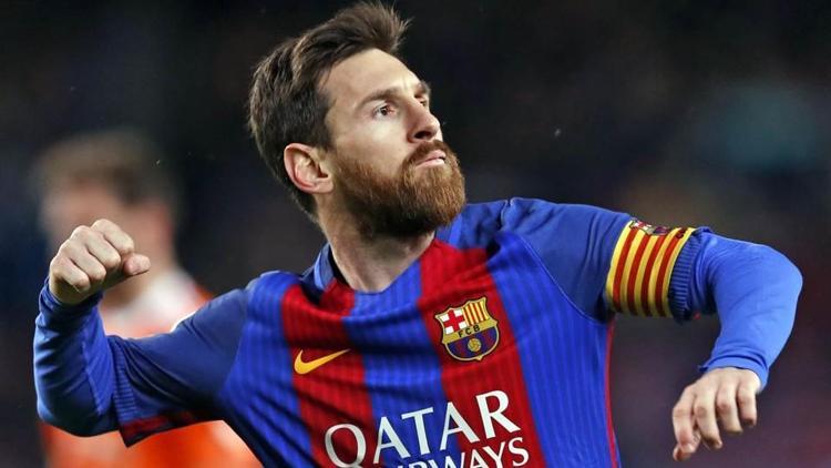 Messi rekora doymuyor 600ler kulübüne girdi