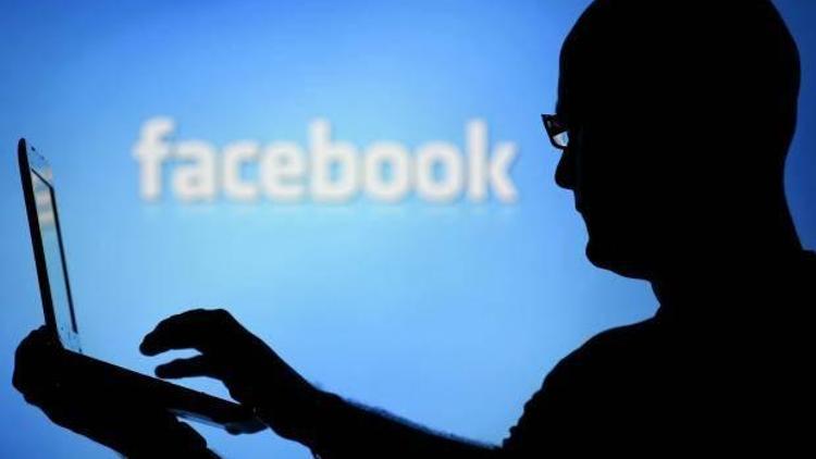 Facebook’un ‘çocuk tacizcileri’ anketi tepki çekti