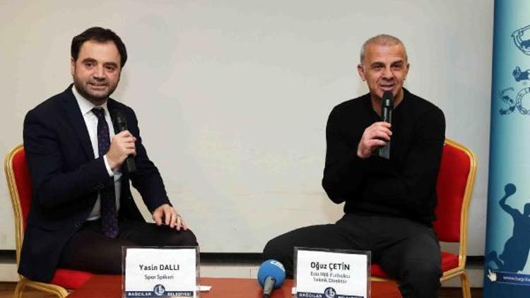 Oğuz Çetin: “Fenerbahçe’de Aykut Hoca tek başına mücadele veriyor”