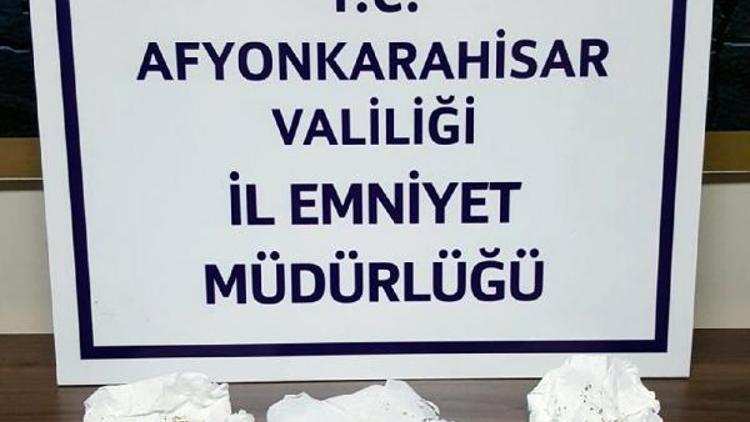 Afyonkarahisarda eve uyuşturucu baskını