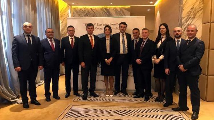 TÜRK-AV Yönetim Kurulu, Feyzioğlu’nun başkanlığında Tiflis’te toplandı