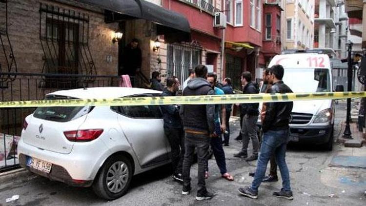 Beyoğlunda dehşet İranlı bir kişi bu halde bulundu...