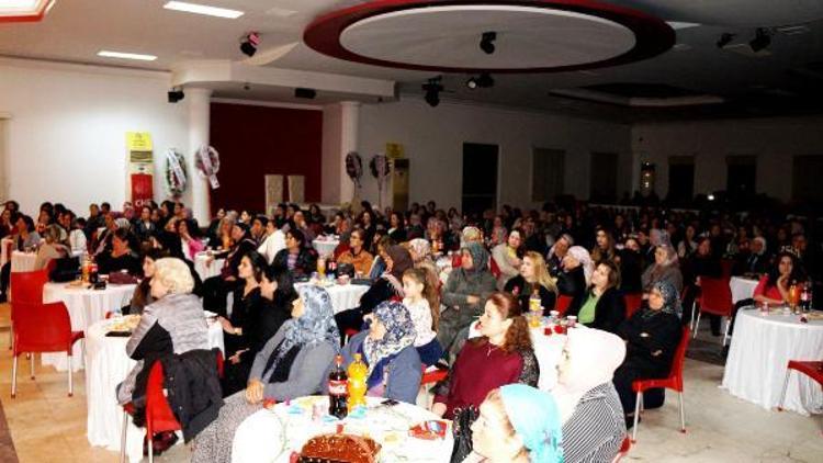 Sarıgöl CHP Kadın Kollarından 8 Mart etkinliği