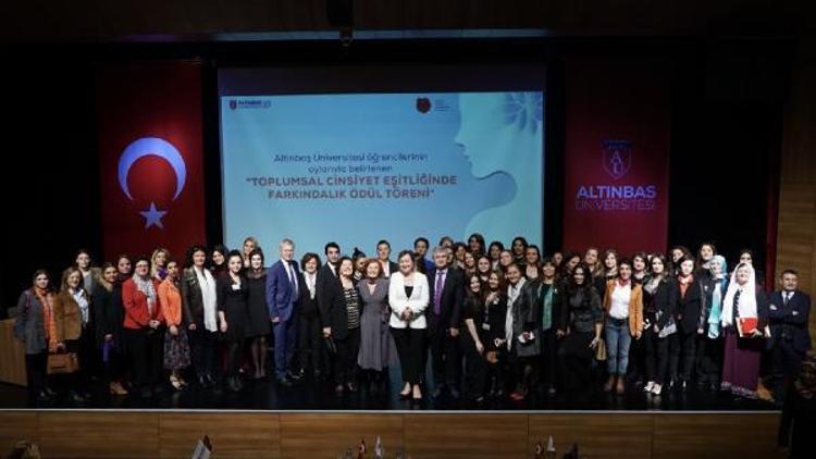 Türkiye’de ilk kez “Toplumsal Cinsiyet Eşitliğinde Farkındalık ödülleri verildi