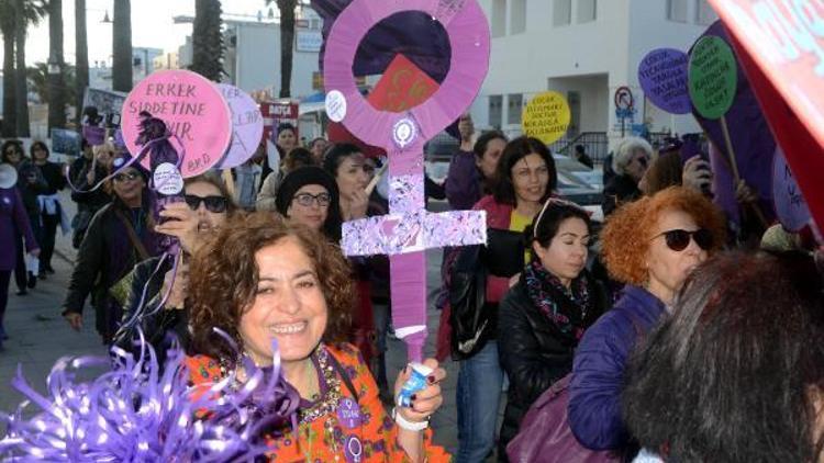 Bodrumda kadınlar günü yürüyüşü düzenledi