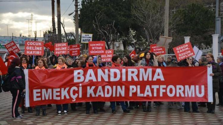 Bandırma’da kadınlar 8 Mart’ı kutladı