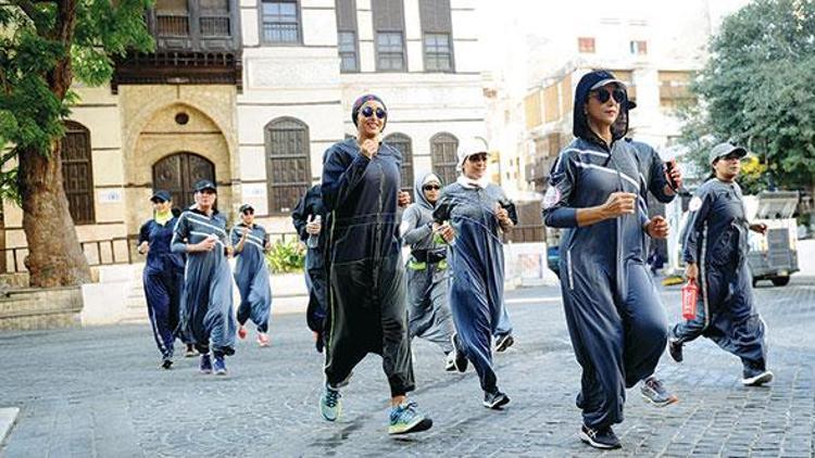 Suudi kadınlar Cidde koşusunda