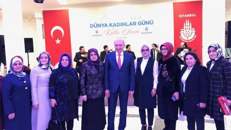 AK Parti İstanbul İl Kadın Kolları Başkanı Döğücü: Sürekli ezilmiş kadınları gündeme getirenleri kınıyorum