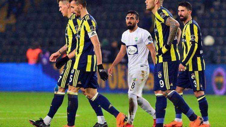 Fenerbahçeli futbolcular rahatsızlıklarını dile getirdi