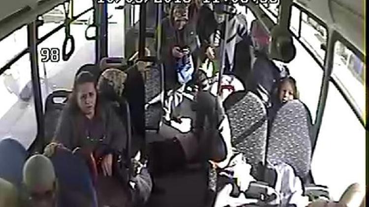 Halk otobüsünde kalp krizinden ölüm kamerada