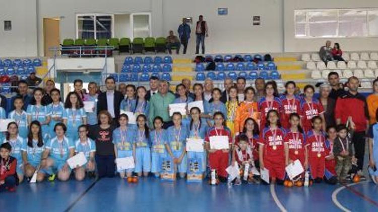 Yıldız Kızlar Futsal müsabakaları