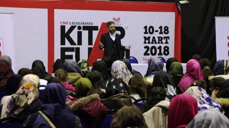 Prof. Dr. Şentürk: “Açık Medeniyet çağına göre düzenleme yapmazsak yok olur gideriz”