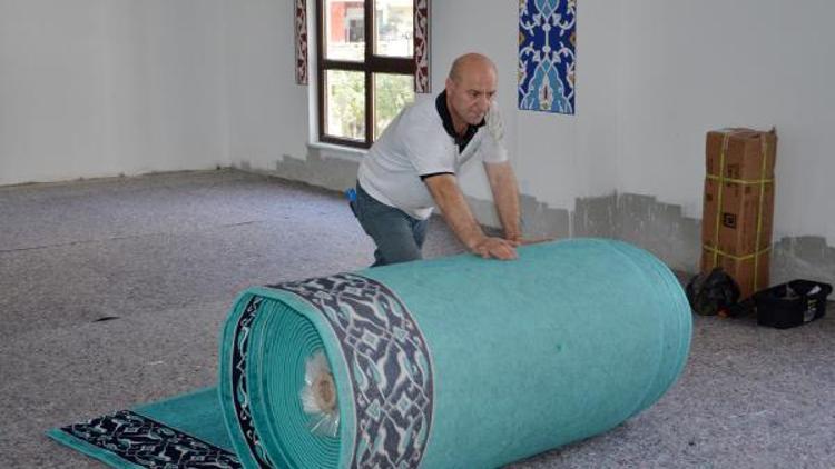 Büyükşehir cami halılarını yeniliyor