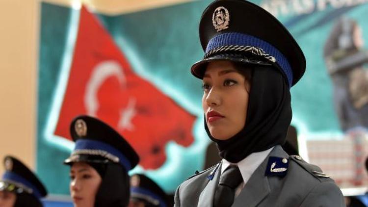 Sivasta kadın Afgan polisler mezuniyet heyecanı yaşadı