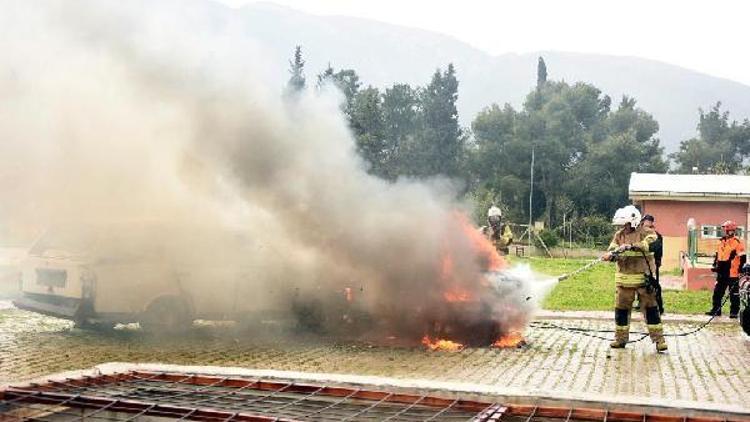 İzmirde geniş katılımlı 3 günlük afet tatbikatı