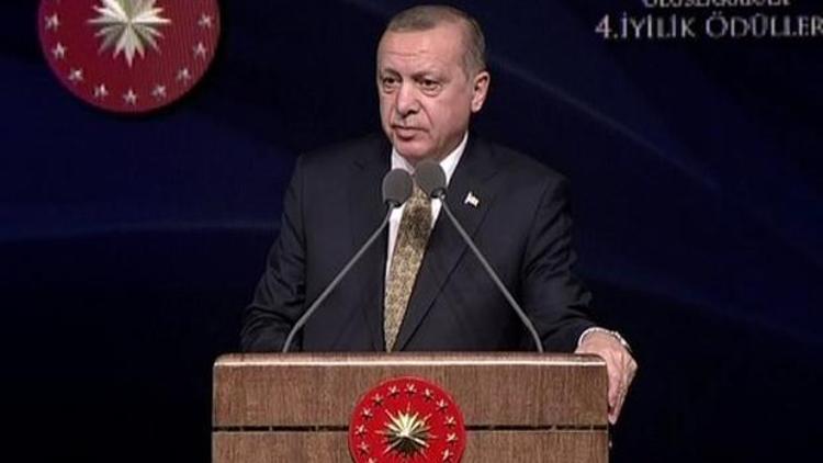 Cumhurbaşkanı Erdoğan: Terör örgütünün makyajı tel tel dökülüyor