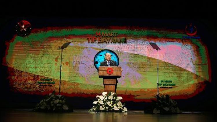 Cumhurbaşkanı Erdoğan Tıp Bayramı dolayısıyla hekimleri kabul etti (EK FOTOĞRAFLAR)